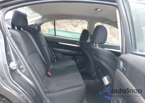 2013 Subaru Legacy 2.5I Premium z USA, uszkodzony, nr VIN 4S3BMBC63D3038710